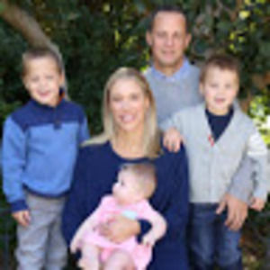 Meet your Posher, Courtney